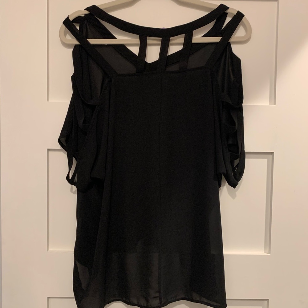Black slip on top